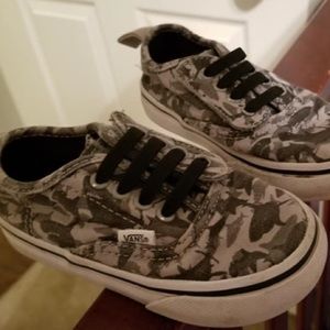 Toddler boys shoes